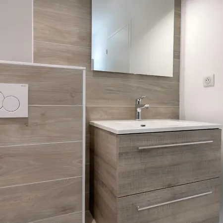 Appartement A 350 Metres Du Port Du Pouliguen! *